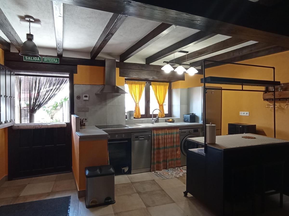 Appartement Inma Enea à Armananzas Extérieur photo